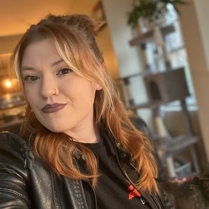 Meet your Posher, Lacey